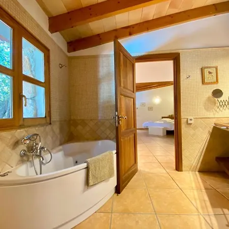 Fabulous Rustic Set On Mountain With Unique Views * Valldemossa (Mallorca)