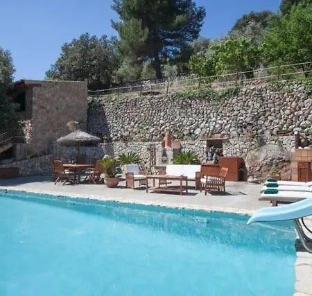 Villa Fabulous Rustic Set On Mountain With Unique Views
