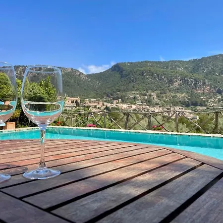 Fabulous Rustic Set On Mountain With Unique Views Valldemossa (Mallorca)